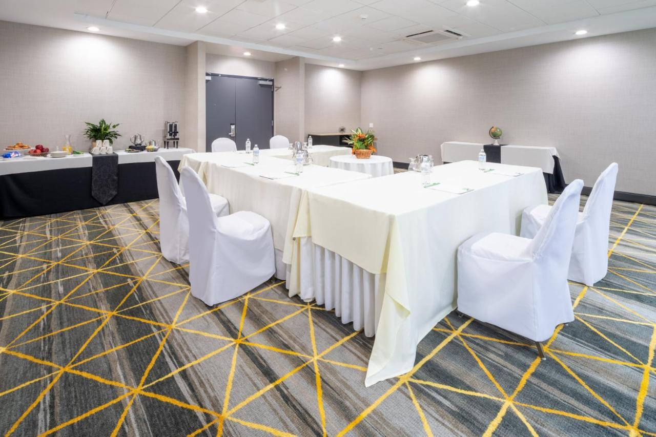 Holiday Inn - Long Island - Islip Arpt East By Ihg Holtsville Eksteriør bilde